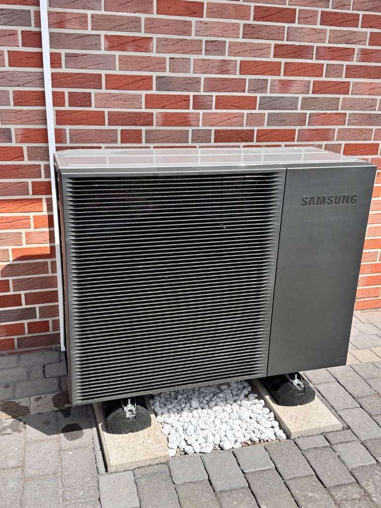 Photovoltaik Installation Projekt 11 von 12 – Evergreen Energiesysteme